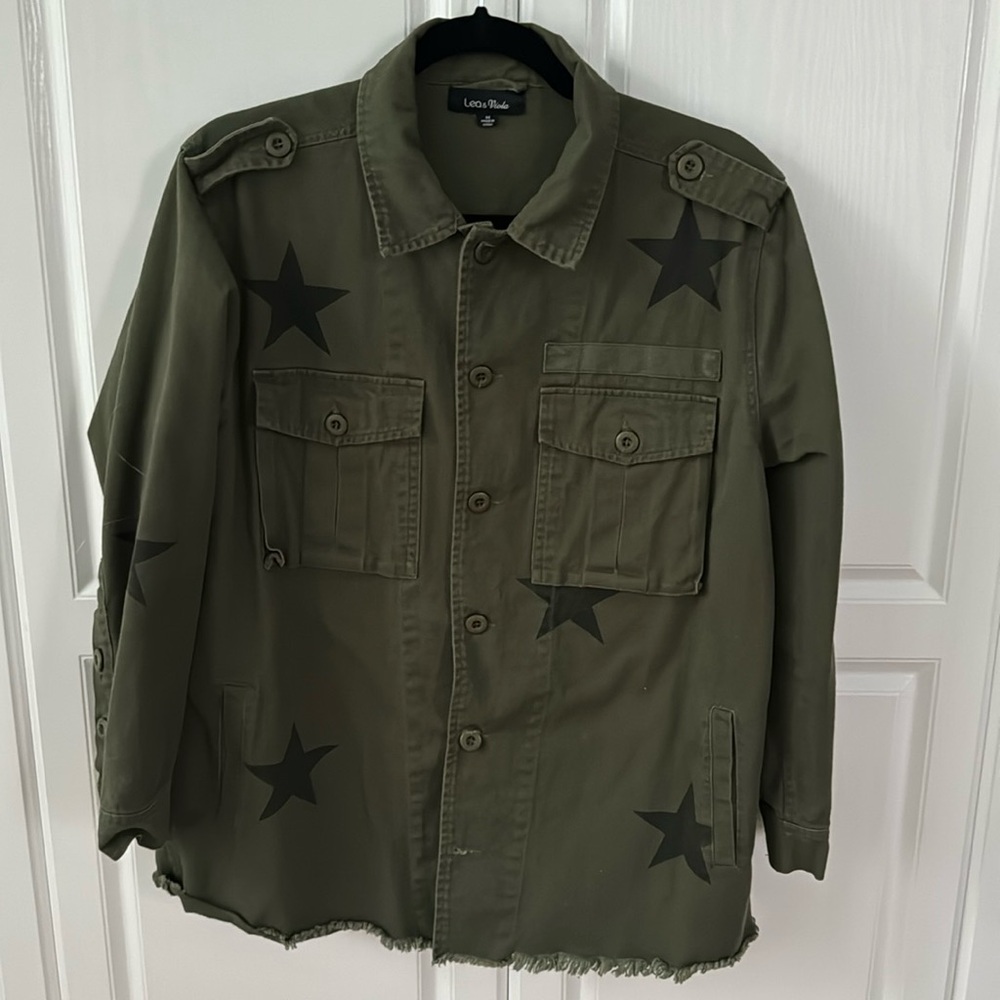 Lea & Viola Army Green Shacket with Black Stars